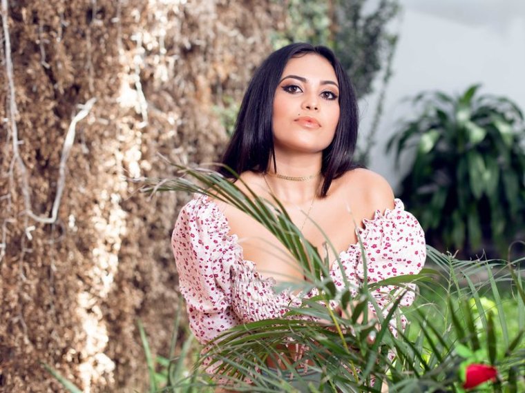 AlizTorres's profile - Image n°0