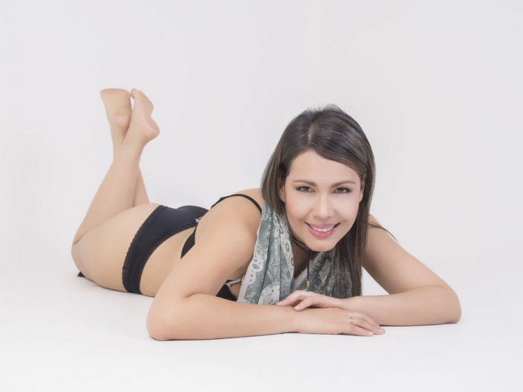 AllySanz's profile - Image n°0