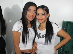 AlondraAndAndrea's Sexcam