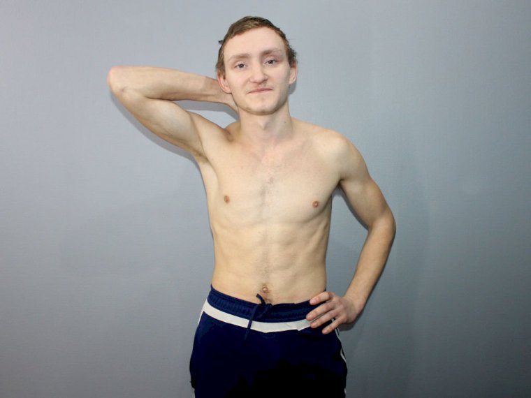 AlvariSmith's profile - Image n°1