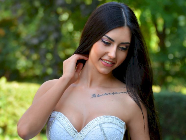 AlyaRougue's profile - Image n°0