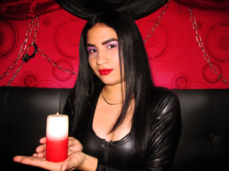 AlysonPalacios's profile - Image n°0