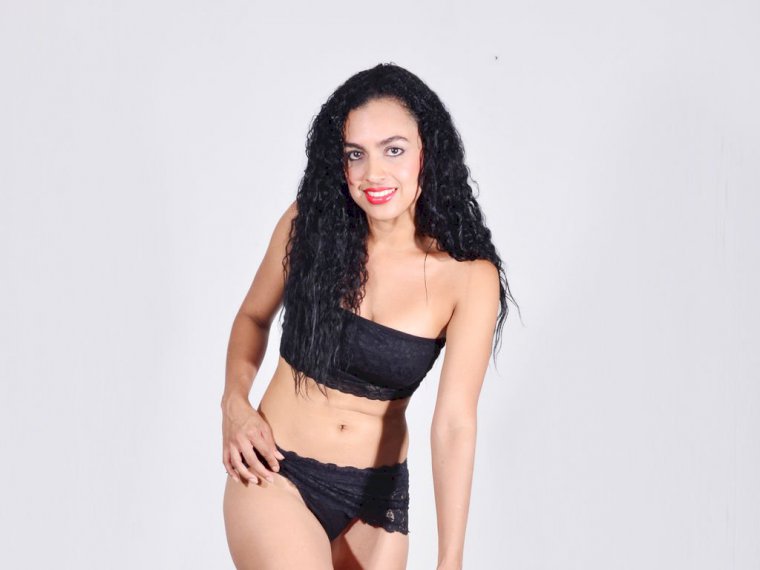 Amber69hot's profile - Image n°0