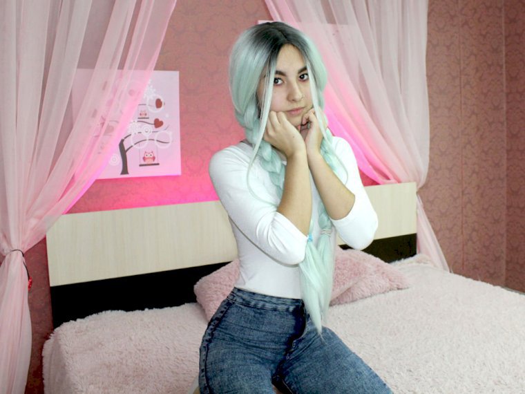AmeliaMay's profile - Image n°1