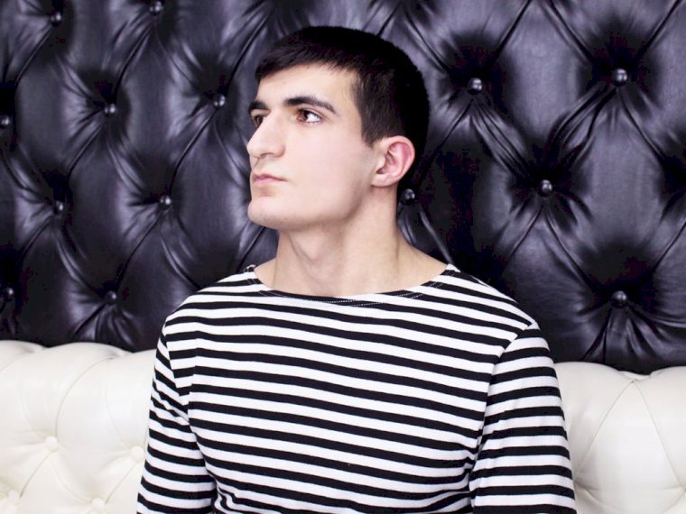 AminCharles's profile - Image n°1
