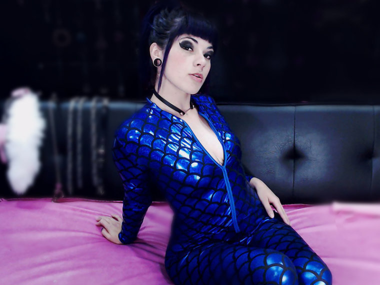 AmyDomme's profile - Image n°0