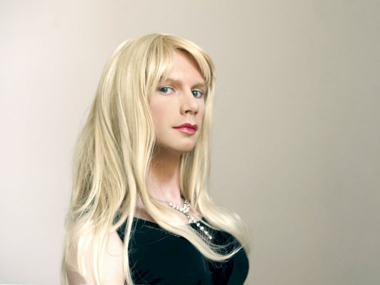 AmyShineTS's profile - Image n°1