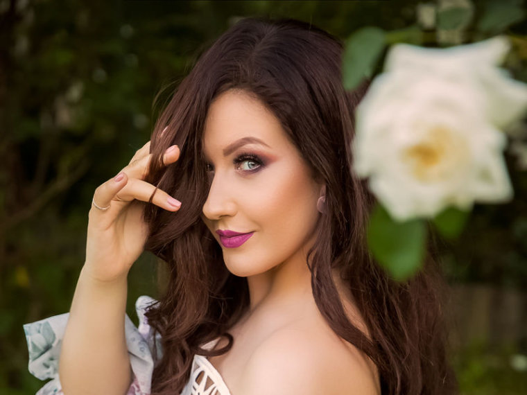 AnayaJade's profile - Image n°1