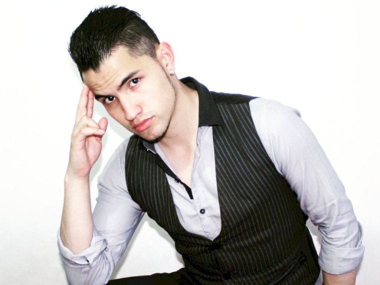 ANDRESFELIPE23's profile - Image n°0