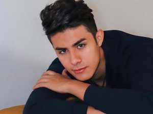 Profil de AndrewDiamonds