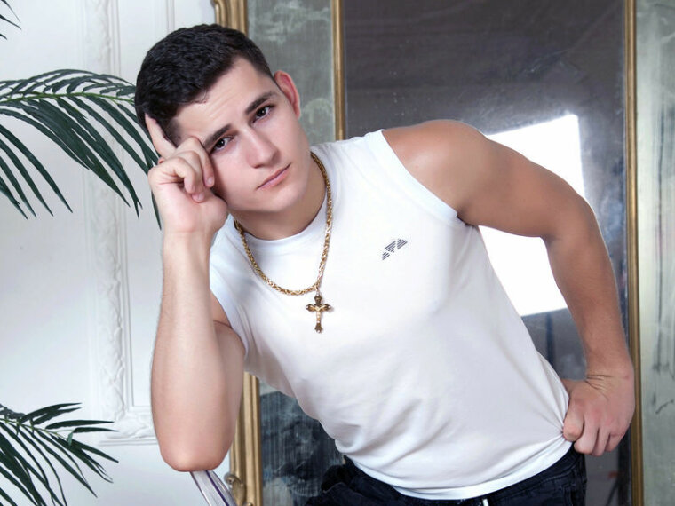AndrewElement's profile - Image n°0