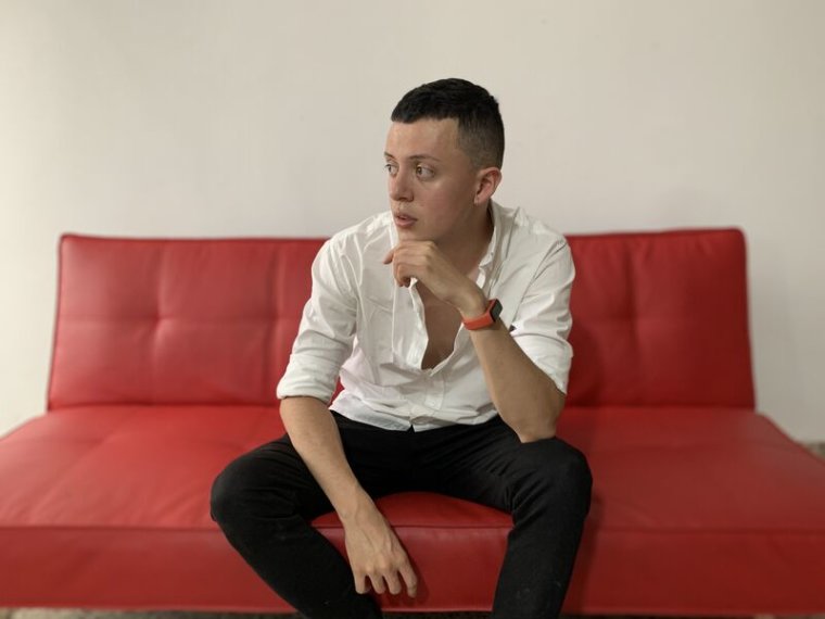 AndrewSaez's profile - Image n°0