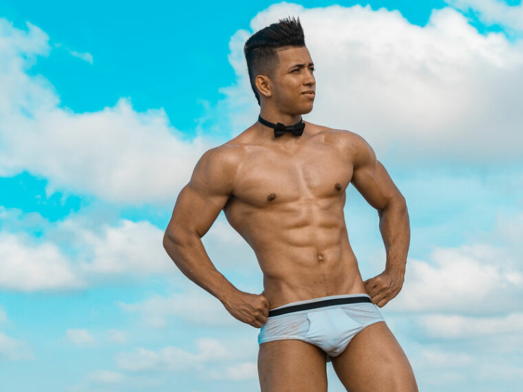 AndyFitBigCock's profile - Image n°1