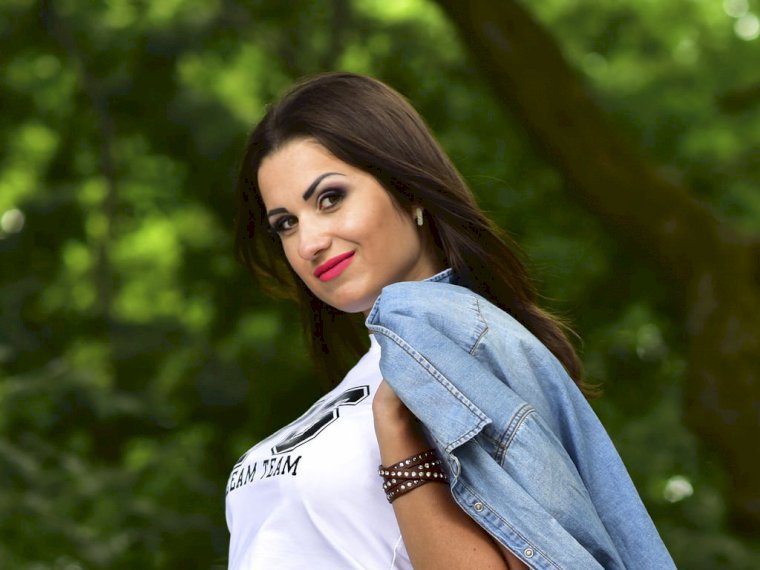 AngelinaSuperb's profile - Image n°0