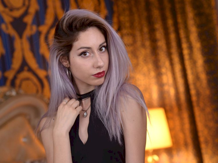 AngelinaZooey's profile - Image n°1