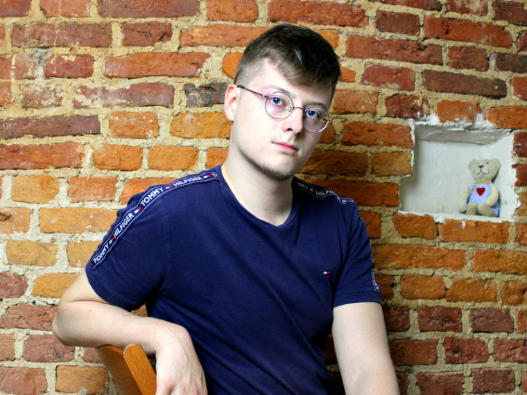 AngelWithSmile's profile - Image n°0