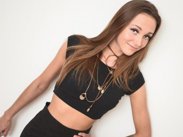 AnnaLou's profile - Image n°1