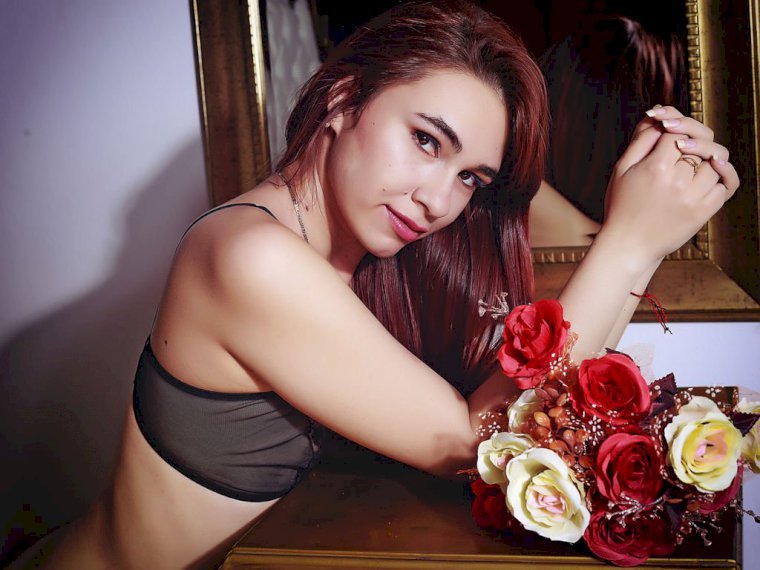 AnnaNovikov's profile - Image n°1