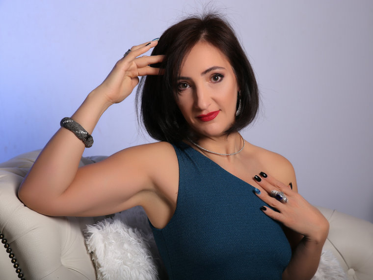 AnnaRosales' profilo - Immagine n°0