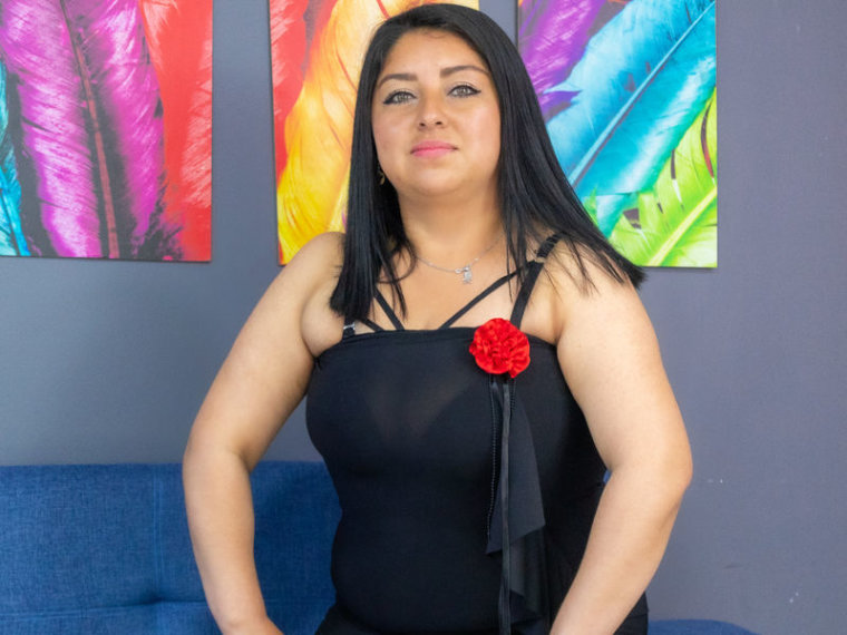 AnnaShay's profile - Image n°0