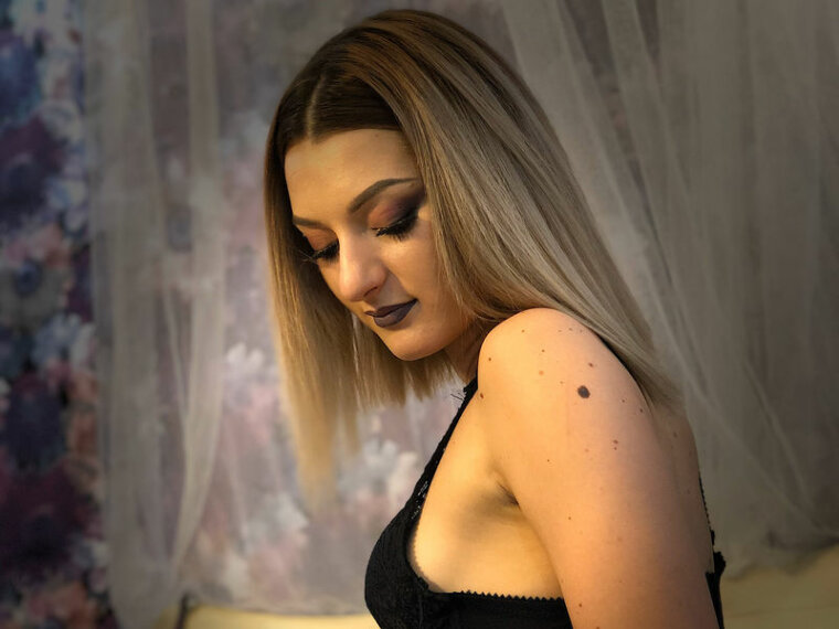 AnnaSugarlipss's profile - Image n°0