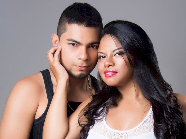 AnneAndLuke's profile - Image n°0