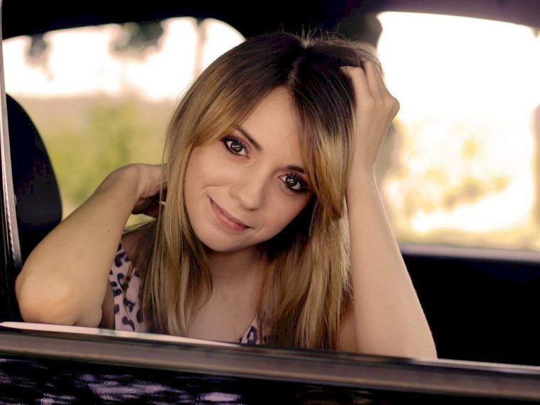Profil de AnneSinclair - Photo n°4
