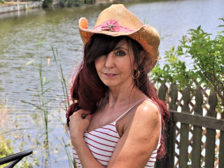AnnieOakley's profile - Image n°0