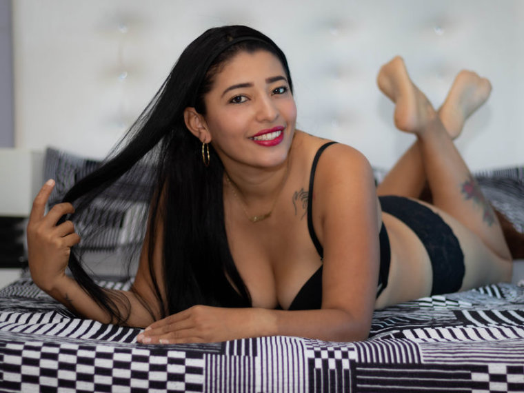 AnnyHarrison's profile - Image n°0