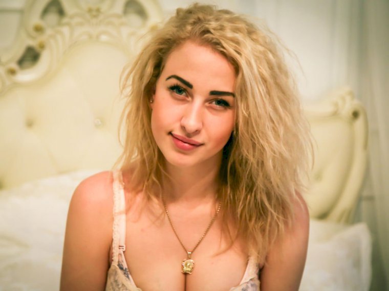 AnnyWay's profile - Image n°1