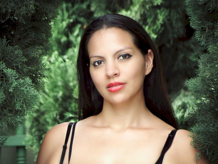 AnnyXLane's profile - Image n°0