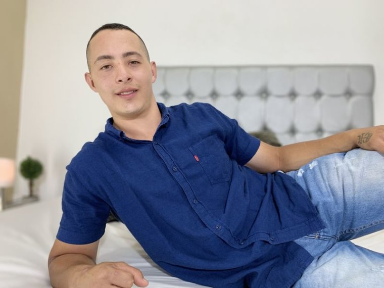 AnthonyPalacio' profilo - Immagine n°0