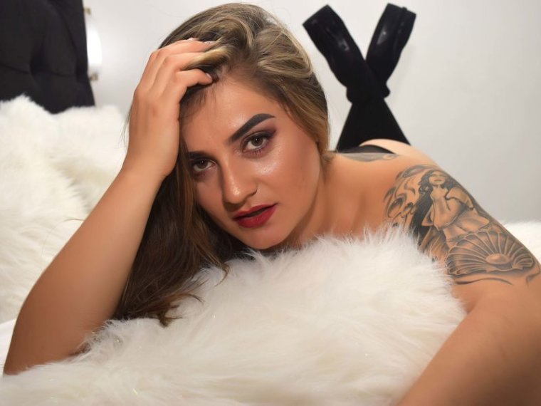 AntonellaRinaldo's profile - Image n°0