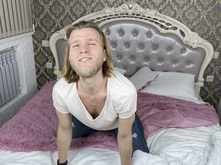 AntonyLight's profile - Image n°0