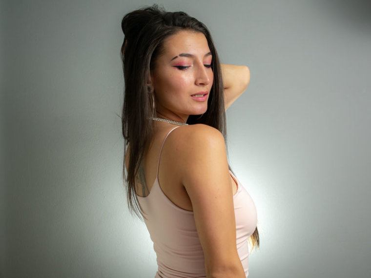 AnyelicaTaylor's profile - Image n°0