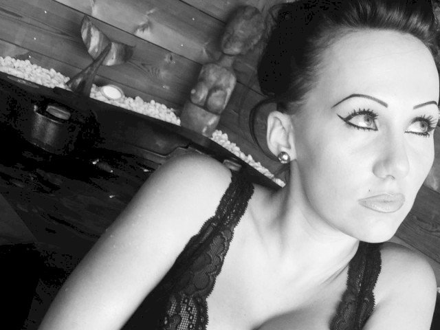 apolina's profile - Image n°3
