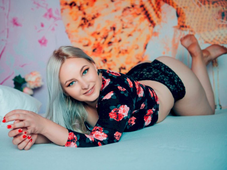 AriaCole's profile - Image n°1