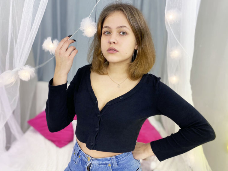 AriaDalton's profile - Image n°0