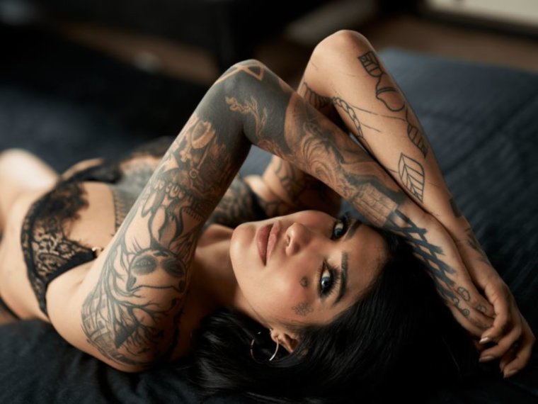 ArianaBousquet's profile - Image n°0
