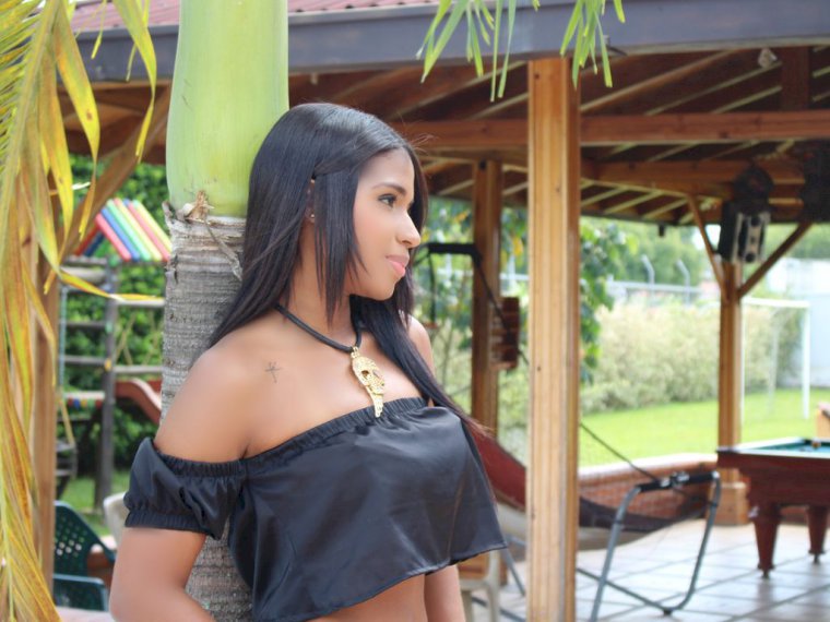 arianacameron's profile - Image n°0