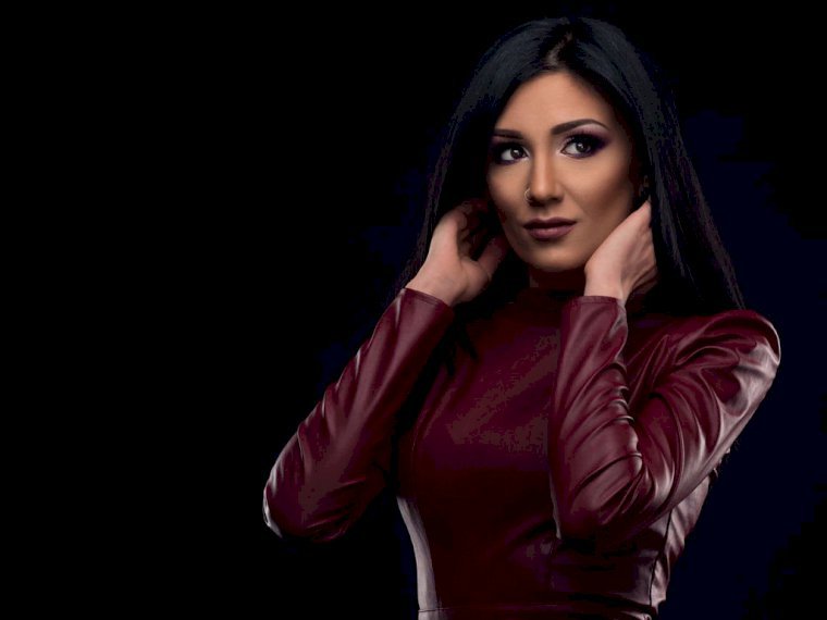 ArianaDark's profile - Image n°1