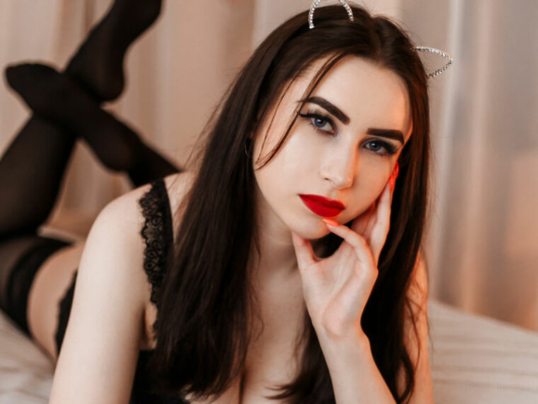 ArianaWay's profile - Image n°1