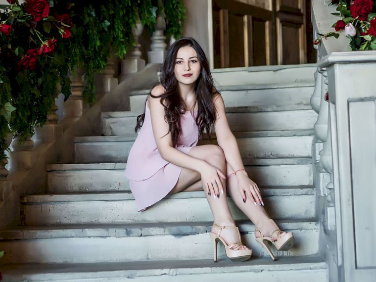 ArielAdored's profile - Image n°1