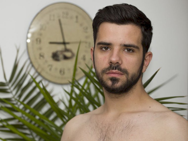 ArmandoSanchez's profile - Image n°0