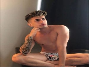 Profil de AronColton