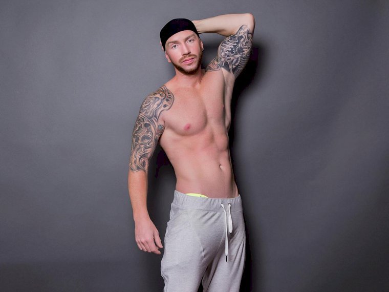 AronGrant's profile - Image n°4