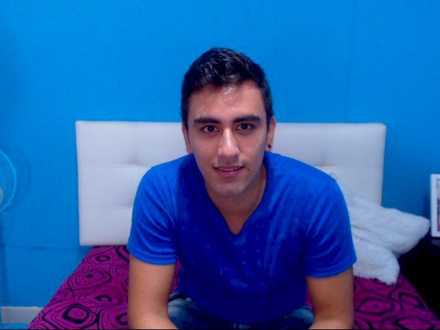 AronPlaFul's profile - Image n°0