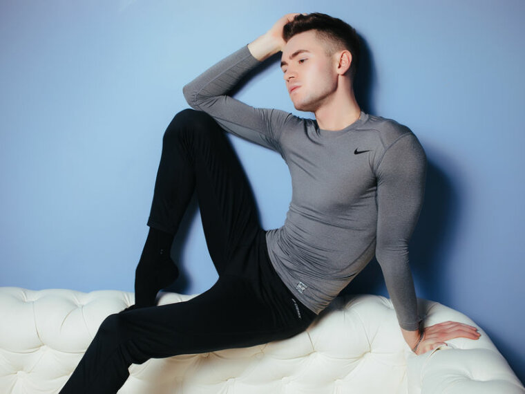 ArronSttar's profile - Image n°1