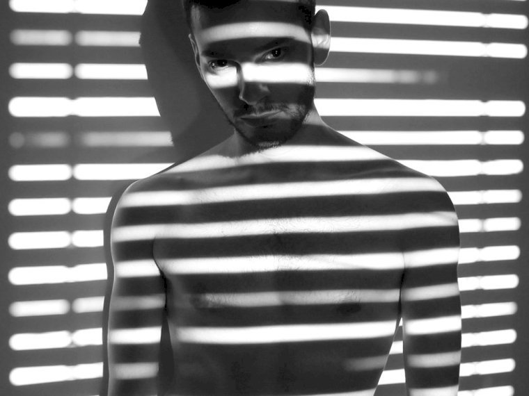 ArtisticNero's profile - Image n°1