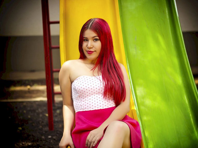 AshantyRedds's profile - Image n°1